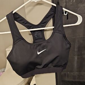 Nike Black High-Impact Sports Bra with Racerback
